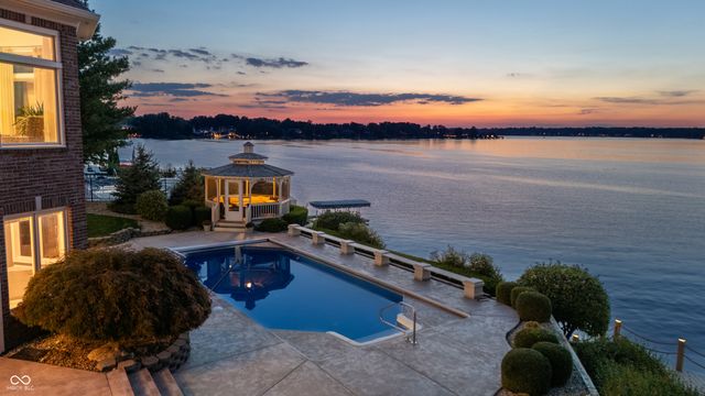 12650 Shorevista Drive, Indianapolis, IN 46236