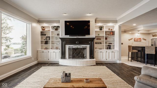 12650 Shorevista Drive, Indianapolis, IN 46236