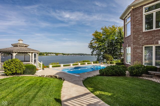 12650 Shorevista Drive, Indianapolis, IN 46236