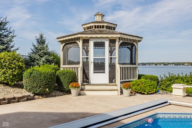12650 Shorevista Drive, Indianapolis, IN 46236