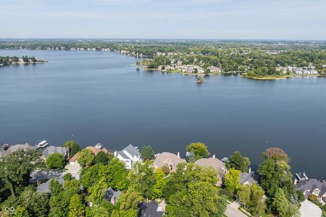 12650 Shorevista Drive, Indianapolis, IN 46236
