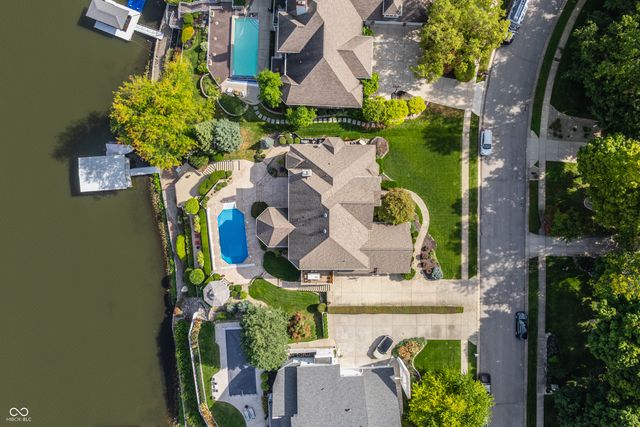 12650 Shorevista Drive, Indianapolis, IN 46236