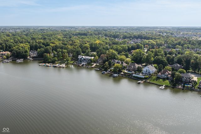 12650 Shorevista Drive, Indianapolis, IN 46236