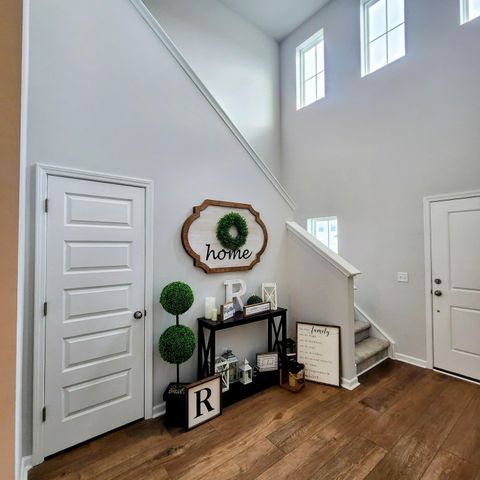 137 Post Mill Drive, Summerville, SC 29485