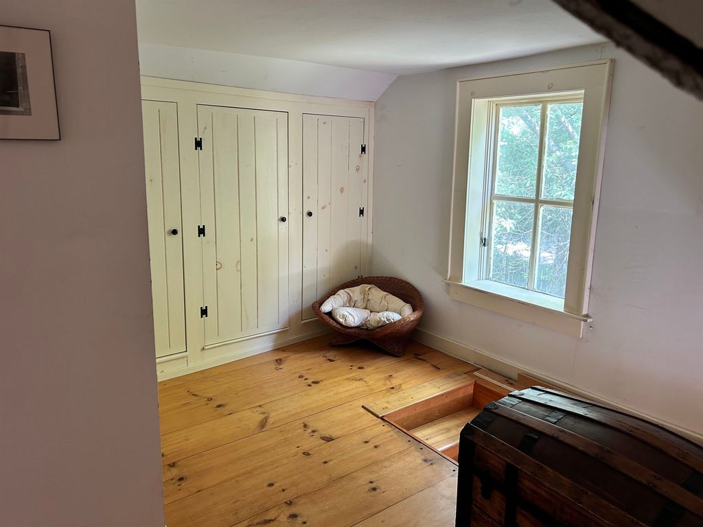 Image 7 of property listing at 1301 Bayley-Hazen Road, Walden, VT 05836