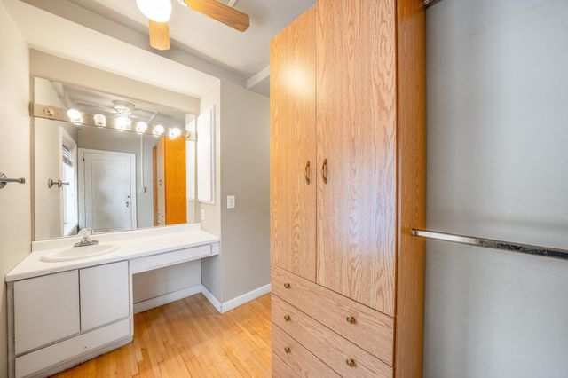 1721 Humboldt Avenue S, Minneapolis, MN 55403