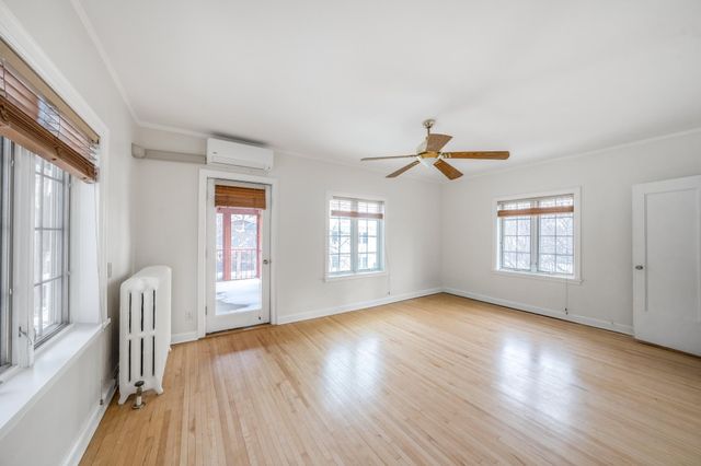 1721 Humboldt Avenue S, Minneapolis, MN 55403