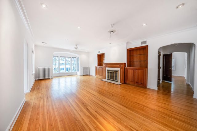 1721 Humboldt Avenue S, Minneapolis, MN 55403