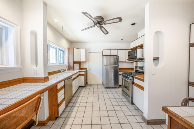 1721 Humboldt Avenue S, Minneapolis, MN 55403