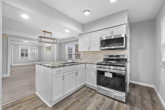 419 W 12 Mile Road, Royal Oak, MI 48073