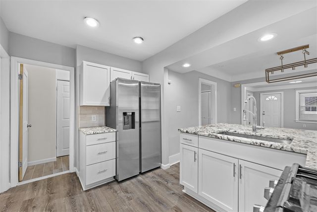 419 W 12 Mile Road, Royal Oak, MI 48073