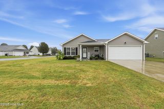 2000 Eleuthera Way, Elizabeth City, NC 27909