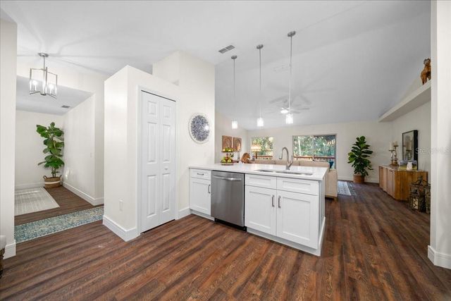 6046 WINDING RIDGE LANE, Port Orange, FL 32128