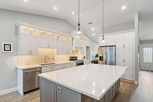 4147 Beech Avenue, Palm Beach Gardens, FL 33410