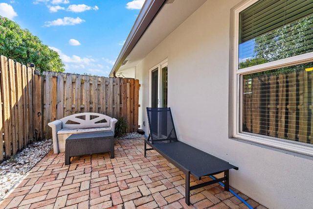 4147 Beech Avenue, Palm Beach Gardens, FL 33410