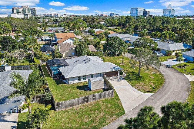 4147 Beech Avenue, Palm Beach Gardens, FL 33410