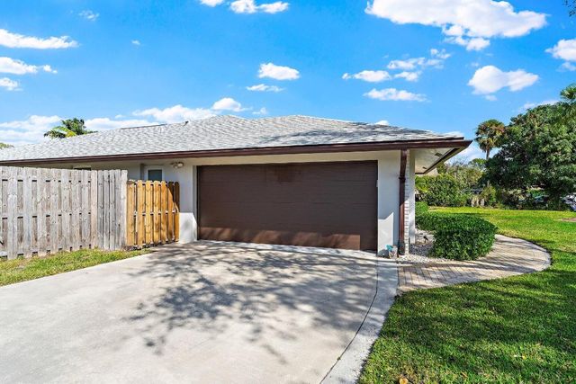 4147 Beech Avenue, Palm Beach Gardens, FL 33410