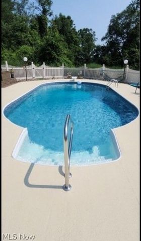 186 Hunter Lane, Colliers, WV 26035