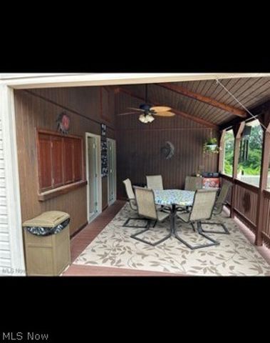 186 Hunter Lane, Colliers, WV 26035