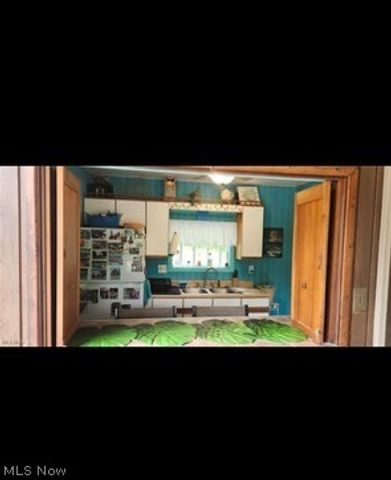186 Hunter Lane, Colliers, WV 26035