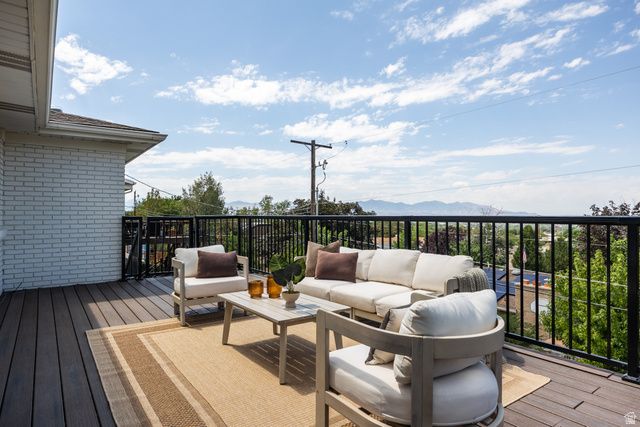 2399 CATALINA DR, Cottonwood Heights, UT 84121