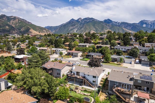 2399 CATALINA DR, Cottonwood Heights, UT 84121