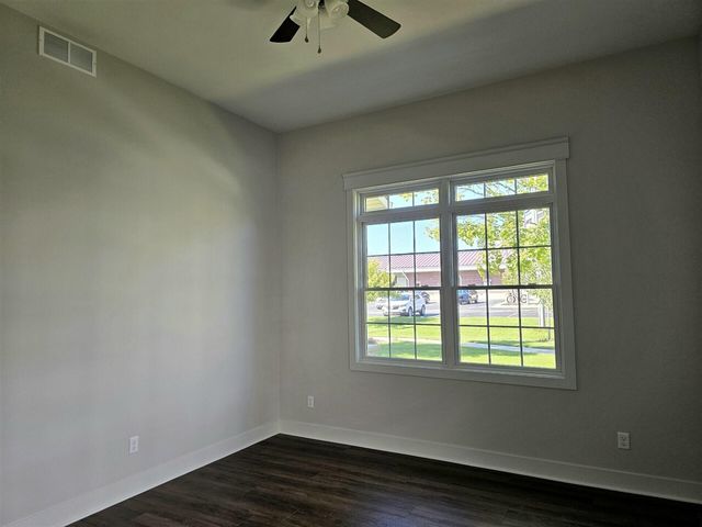 116 E Sheridan Street, Fremont, MI 49412