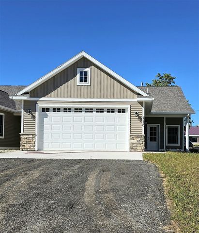 116 E Sheridan Street, Fremont, MI 49412