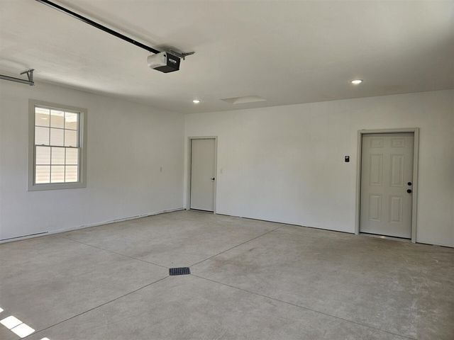 116 E Sheridan Street, Fremont, MI 49412