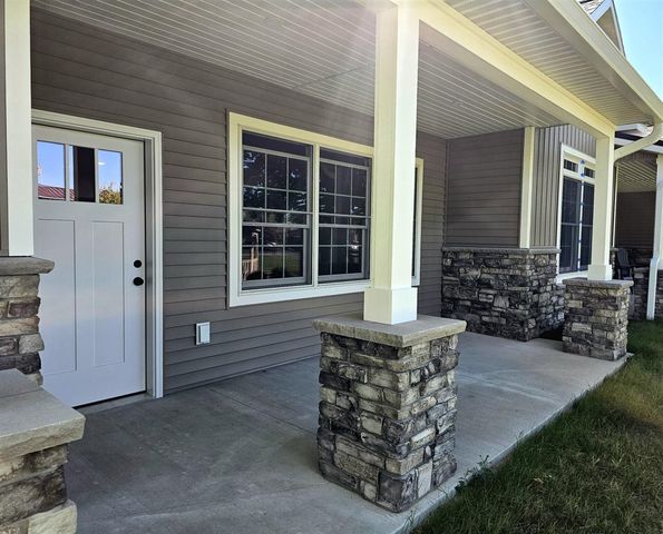 116 E Sheridan Street, Fremont, MI 49412