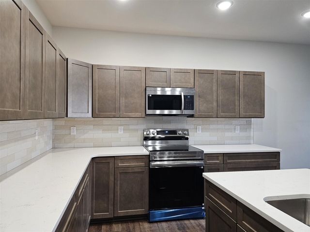 116 E Sheridan Street, Fremont, MI 49412