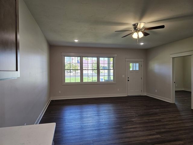 116 E Sheridan Street, Fremont, MI 49412