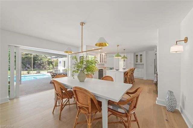 668 Anchor DR, Sanibel, FL 33957