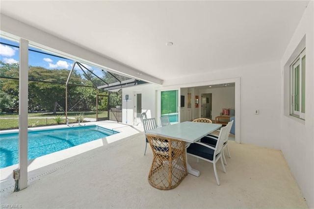 668 Anchor DR, Sanibel, FL 33957