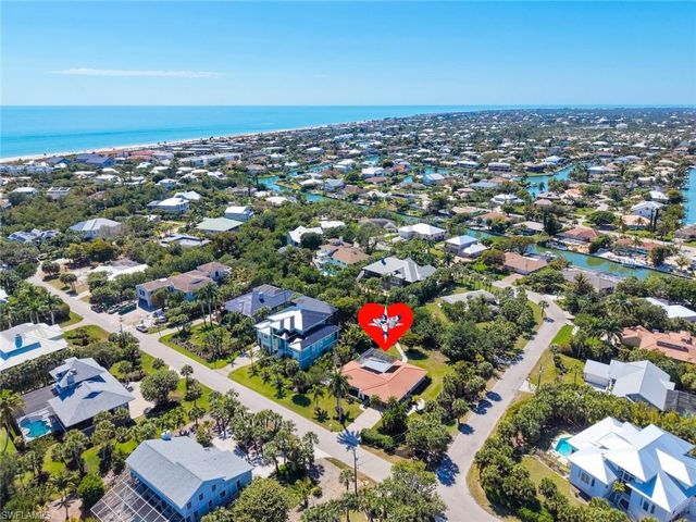 668 Anchor DR, Sanibel, FL 33957