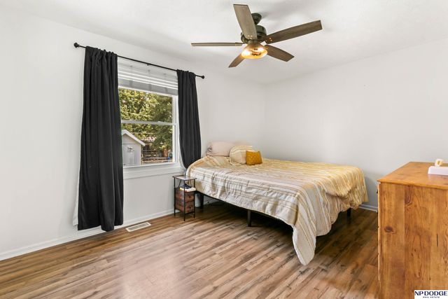 7211 Pine Drive, La Vista, NE 68128