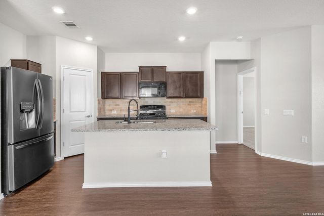 910 HAGEN WAY, San Antonio, TX 78221