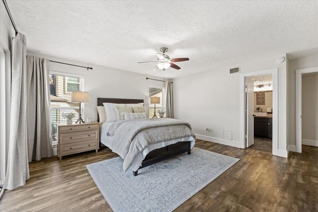 106 Harbour Town Court, Conroe, TX 77356