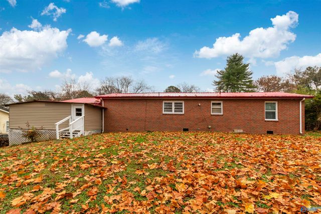 1006 Woodall Street, Albertville, AL 35951