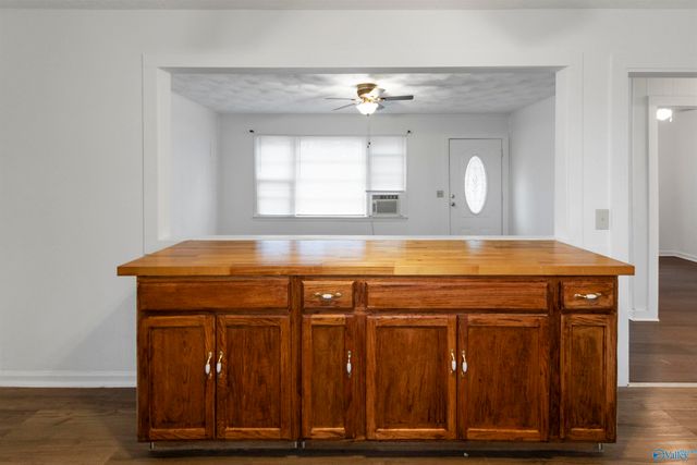 1006 Woodall Street, Albertville, AL 35951