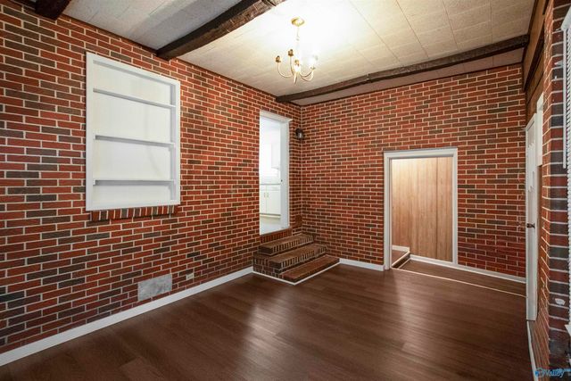 1006 Woodall Street, Albertville, AL 35951