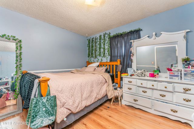 827 County Road 187, Athens, TN 37303