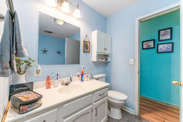 827 County Road 187, Athens, TN 37303