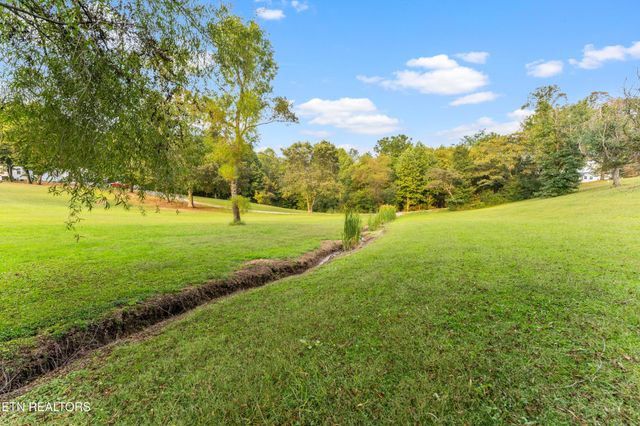 827 County Road 187, Athens, TN 37303