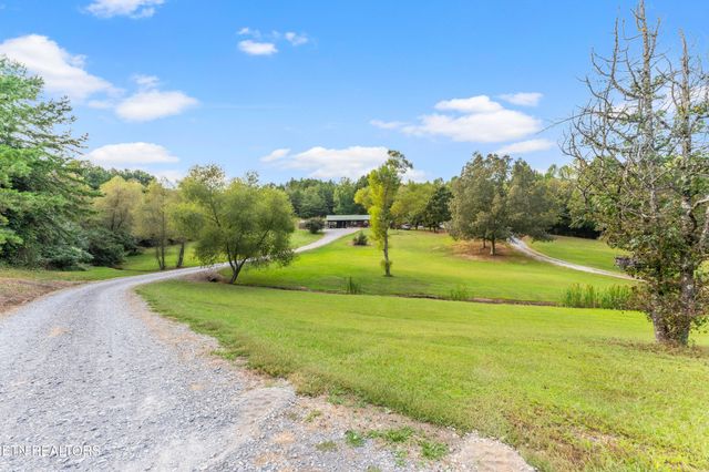 827 County Road 187, Athens, TN 37303