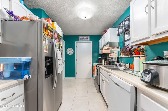 827 County Road 187, Athens, TN 37303