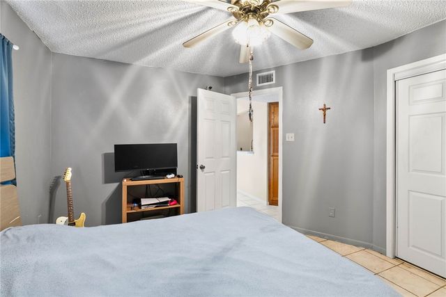 7252 The Mansions P-1, Corpus Christi, TX 78414