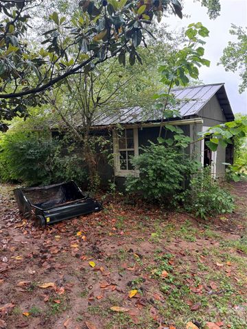 2723 Tatertown Loop, Nebo, NC 28761