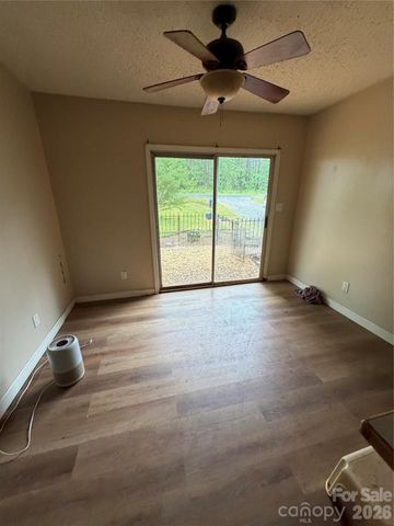 2723 Tatertown Loop, Nebo, NC 28761