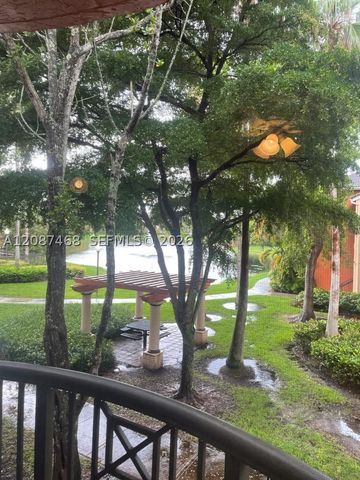 4195 N Haverhill Rd 318, West Palm Beach, FL 33417